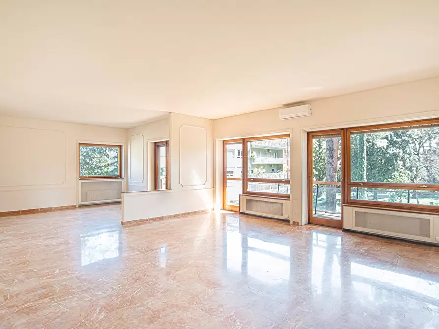 Immagine 9 di Appartamento in vendita  in Via Nomentana 373 a Roma