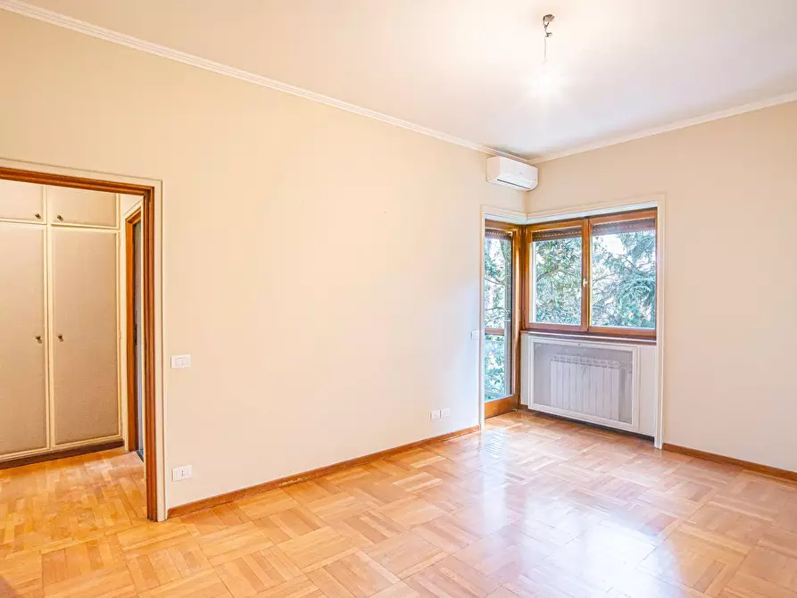 Immagine 34 di Appartamento in vendita  in Via Nomentana 373 a Roma