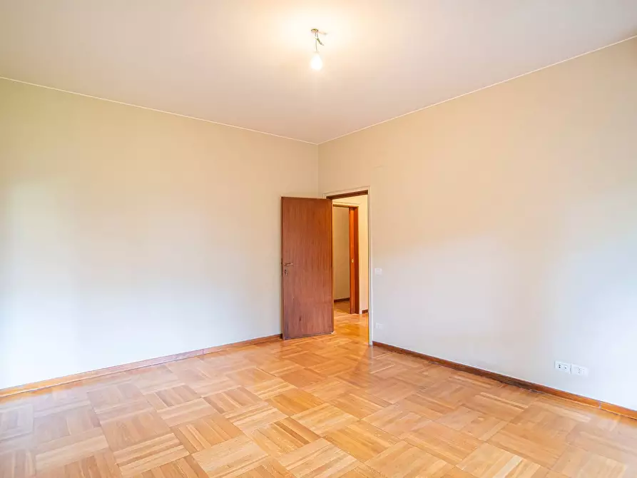 Immagine 44 di Appartamento in vendita  in Via Nomentana 373 a Roma