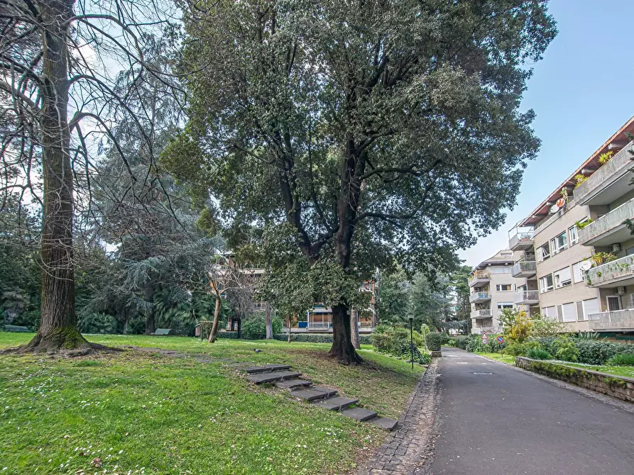 Immagine 48 di Appartamento in vendita  in Via Nomentana 373 a Roma