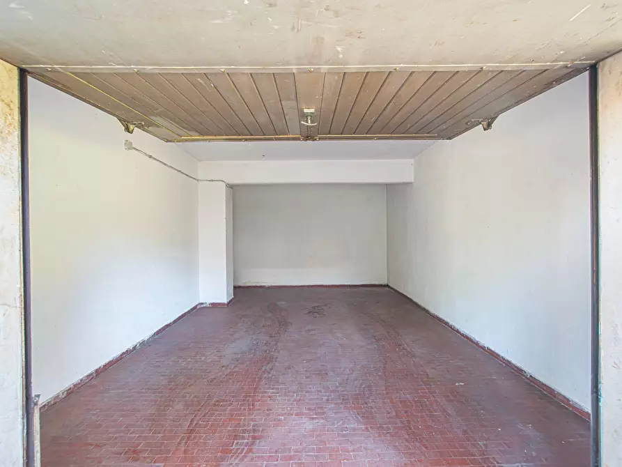 Immagine 58 di Appartamento in vendita  in Via Nomentana 373 a Roma
