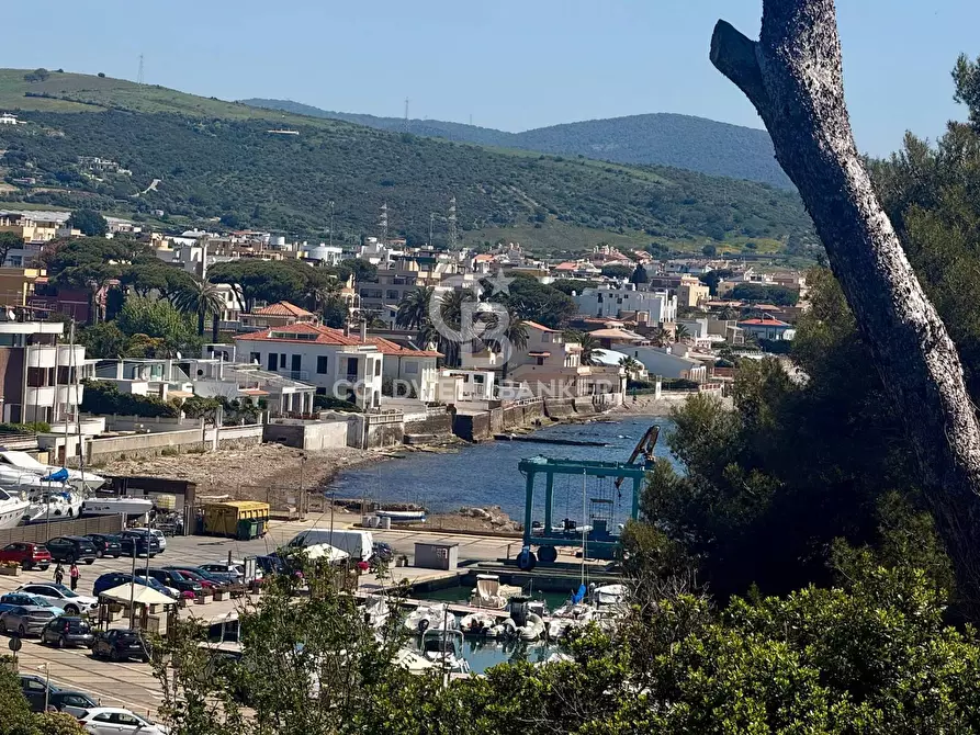 Immagine 10 di Appartamento in affitto  in Via Roma 15 a Santa Marinella