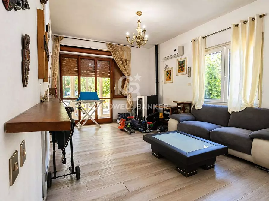 Immagine 7 di Villa in vendita  in Viale dei Navigatori 21 a Tarquinia
