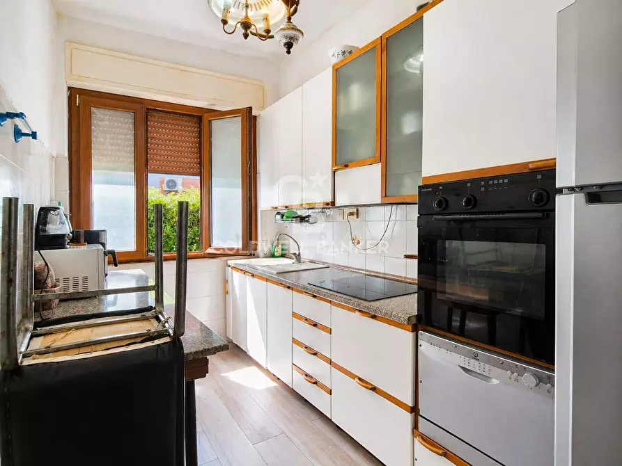 Immagine 10 di Villa in vendita  in Viale dei Navigatori 21 a Tarquinia