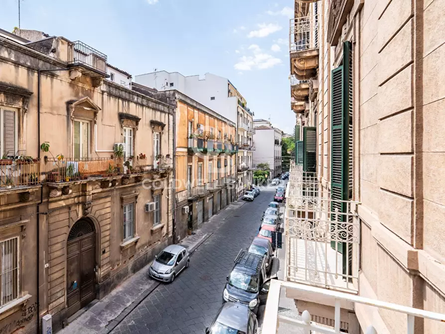 Immagine 3 di Appartamento in vendita  in VIA NICOLA FABRIZI a Catania