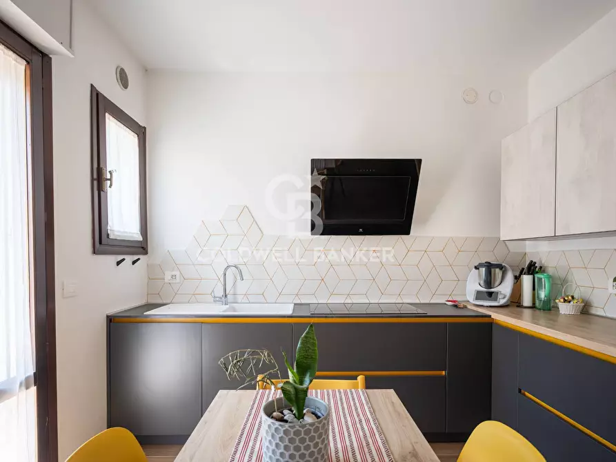 Immagine 16 di Appartamento in vendita  in Via Bissuola 63 a Venezia