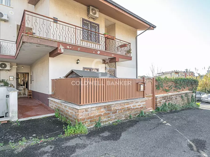 Immagine 29 di Appartamento in vendita  in via delle magnolie 60 a Santa Marinella