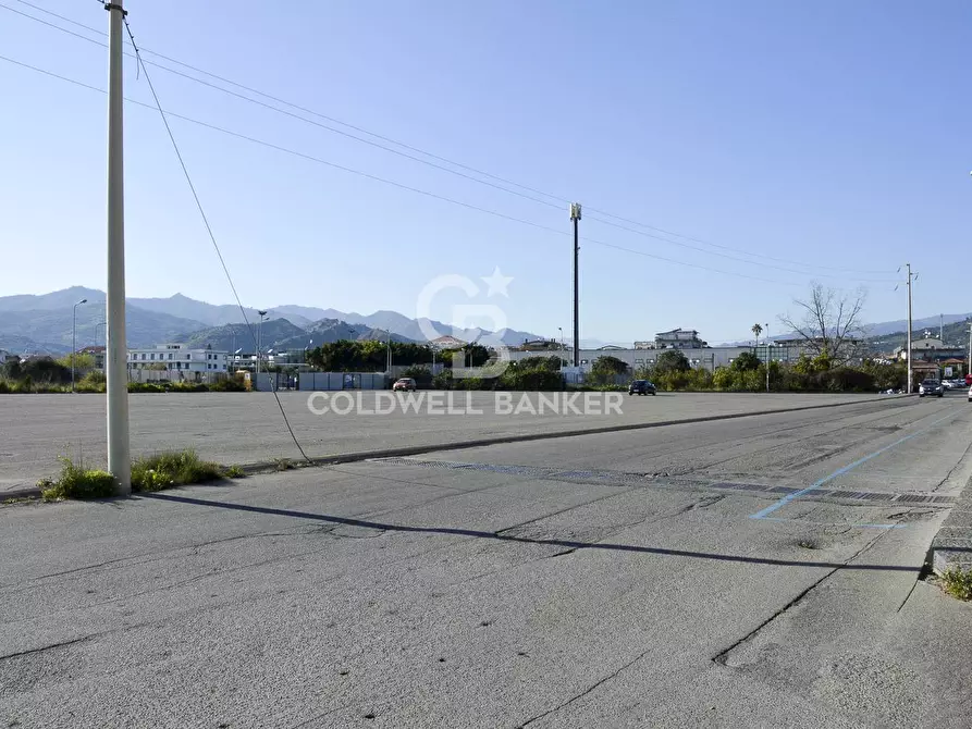 Immagine 17 di Appartamento in vendita  in Via Porticato 2 a Giardini-Naxos