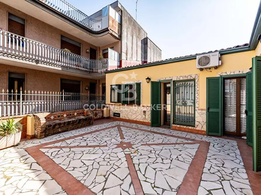 Immagine 19 di Appartamento in affitto  in via vittorio emanuele 156 a Aci Catena