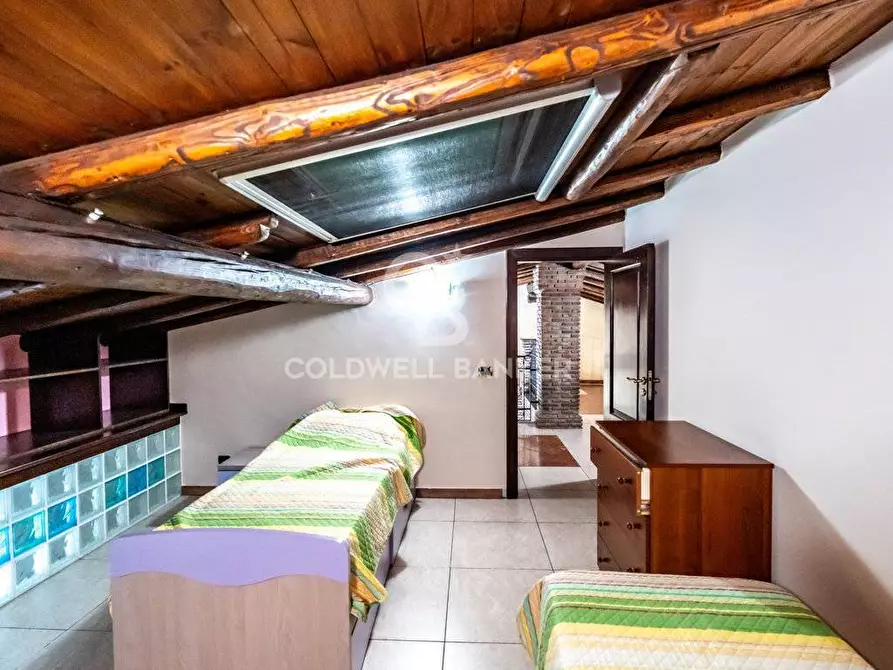Immagine 33 di Appartamento in affitto  in via vittorio emanuele 156 a Aci Catena