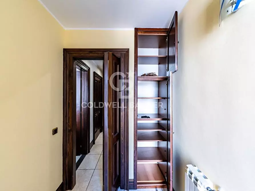 Immagine 58 di Appartamento in affitto  in via vittorio emanuele 156 a Aci Catena