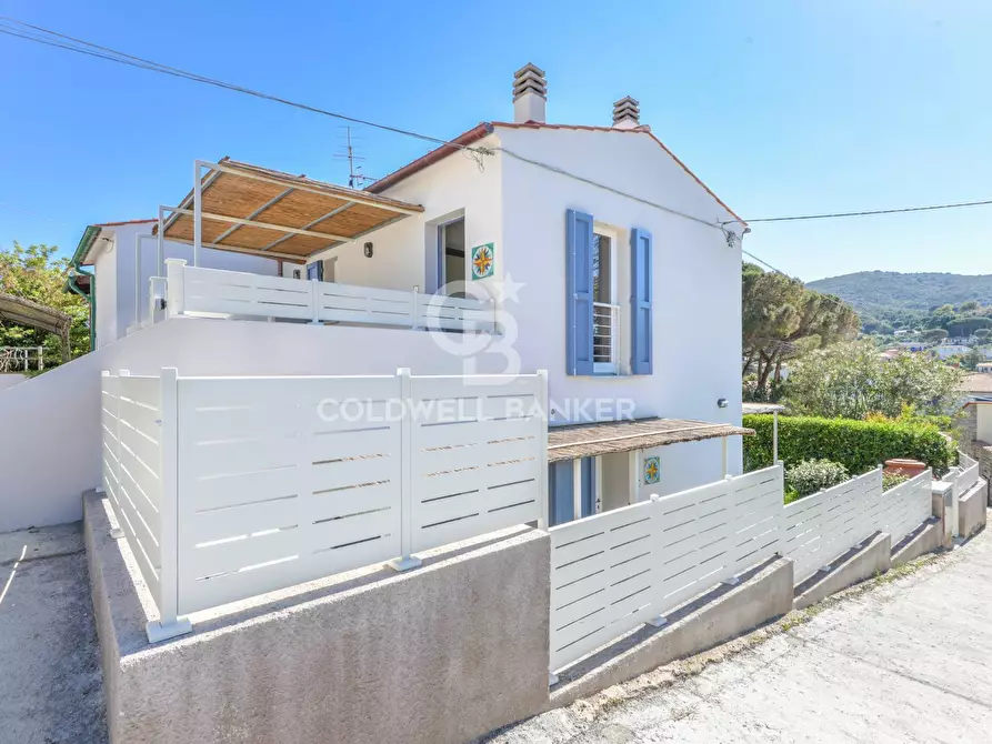 Immagine 20 di Appartamento in vendita  in Via delle Ginestre a Marciana