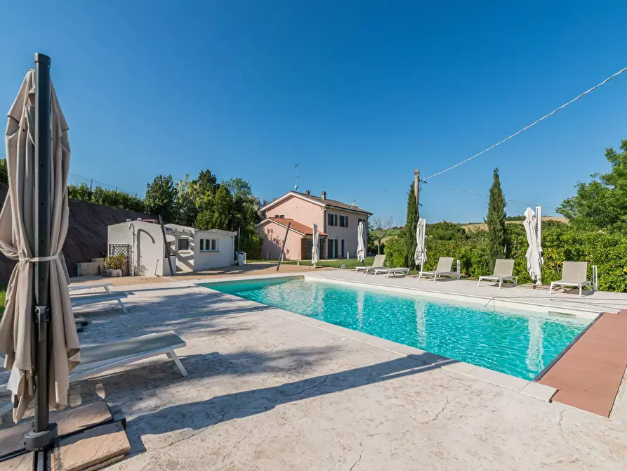 Immagine 5 di Villa in vendita  in Via San Vincenzo a Cartoceto