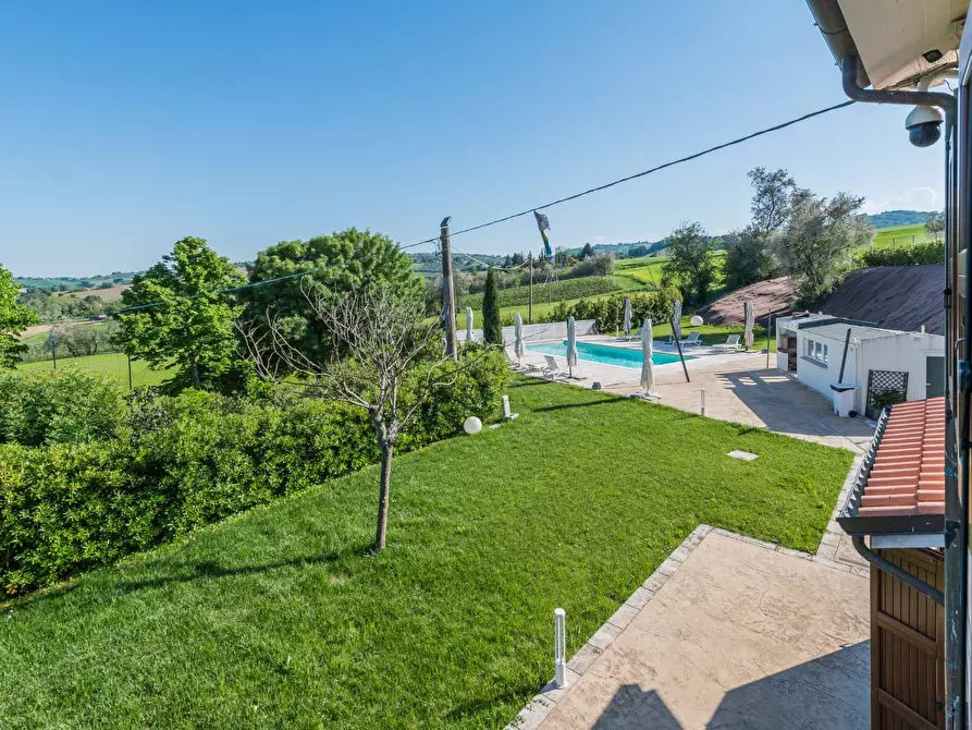 Immagine 14 di Villa in vendita  in Via San Vincenzo a Cartoceto