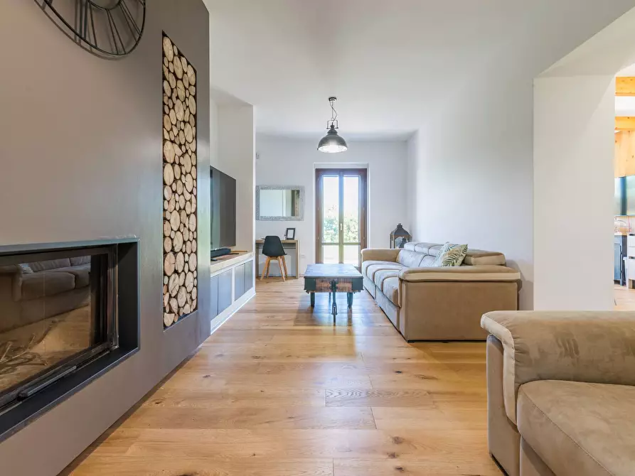 Immagine 20 di Villa in vendita  in Via San Vincenzo a Cartoceto