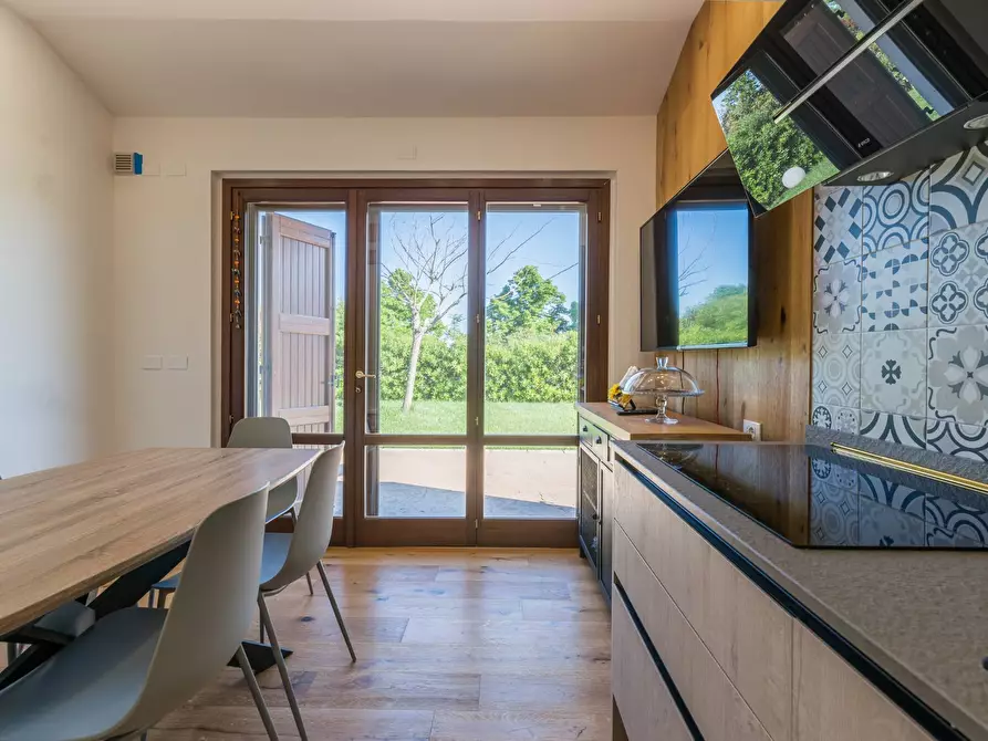 Immagine 21 di Villa in vendita  in Via San Vincenzo a Cartoceto