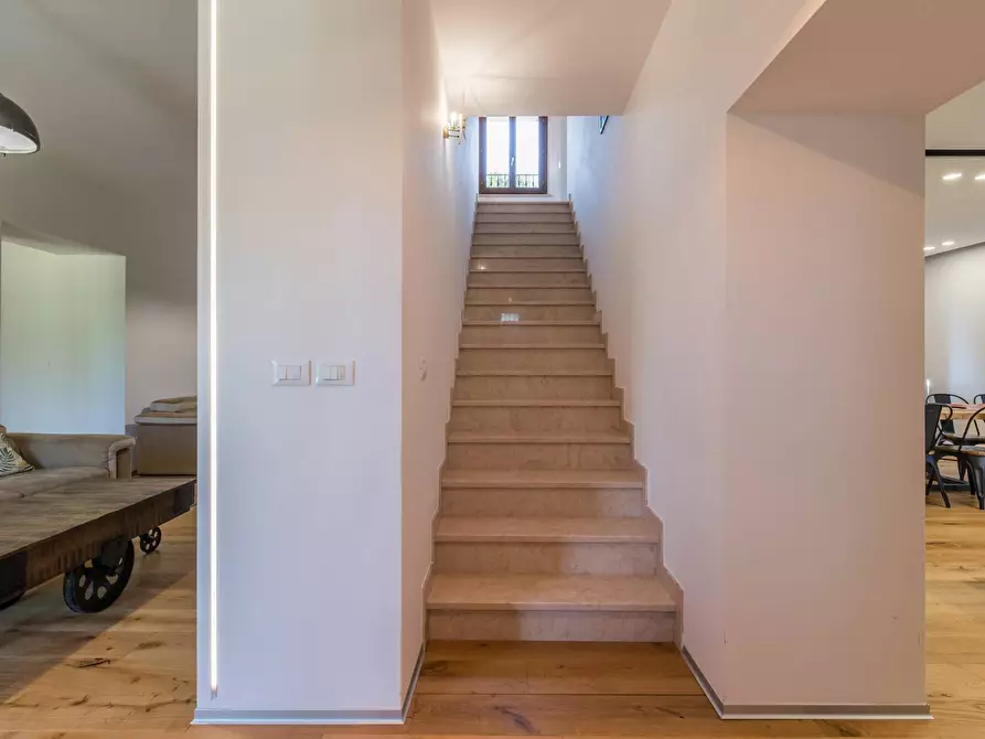 Immagine 25 di Villa in vendita  in Via San Vincenzo a Cartoceto