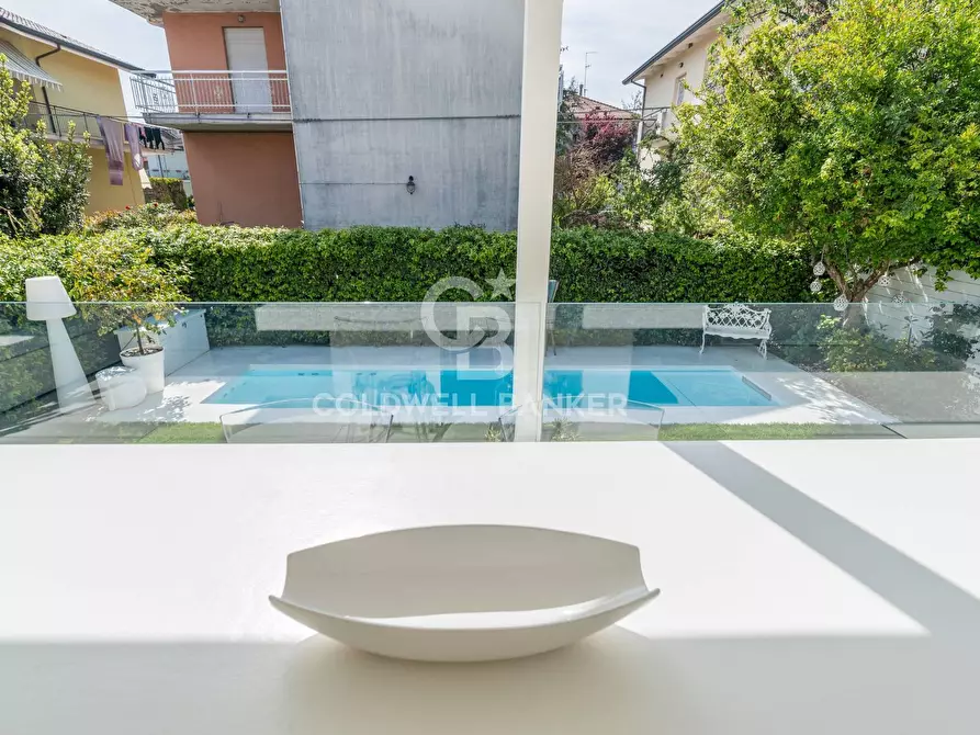Immagine 37 di Villa in vendita  in San Lorenzo a Riccione