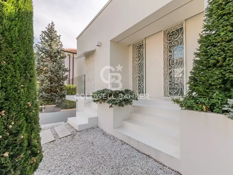 Immagine 41 di Villa in vendita  in San Lorenzo a Riccione