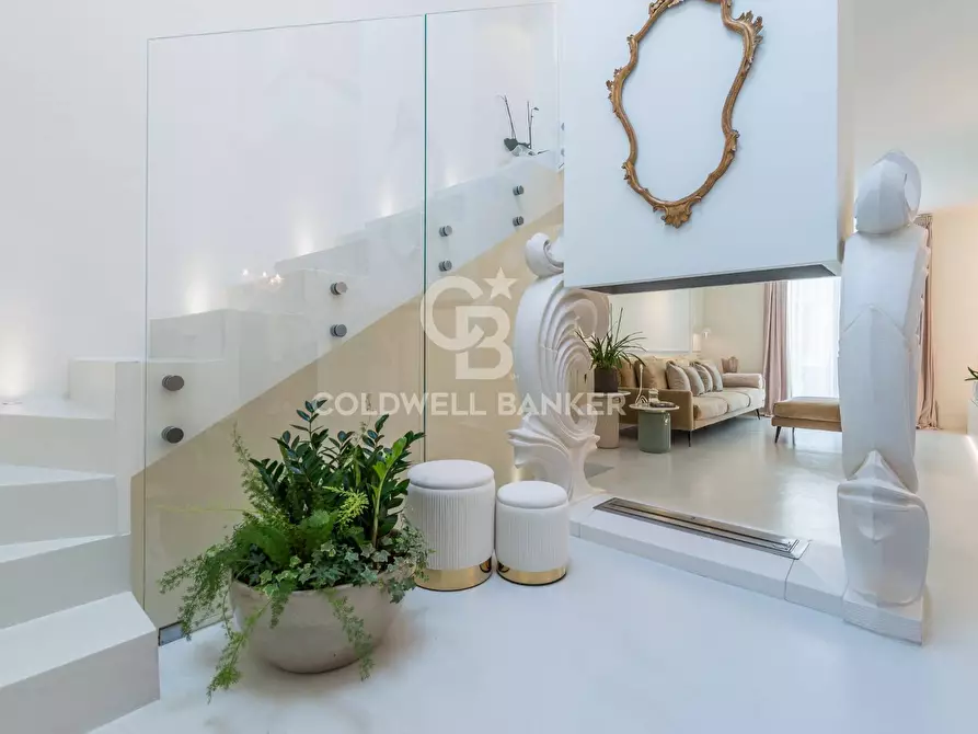 Immagine 2 di Villa in vendita  in San Lorenzo a Riccione
