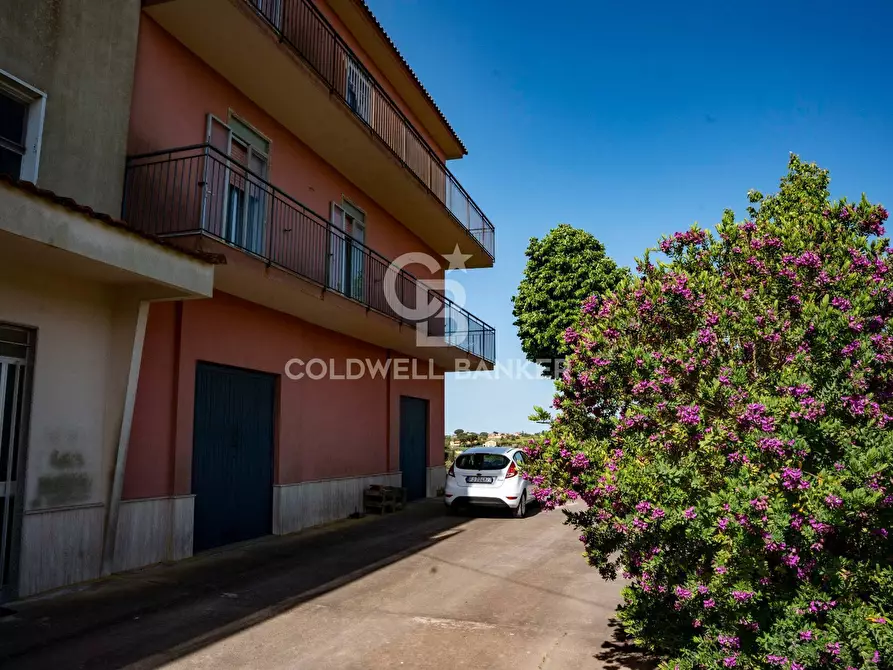 Immagine 5 di Appartamento in vendita  in Via Croce del Vicario 36 a Caltagirone