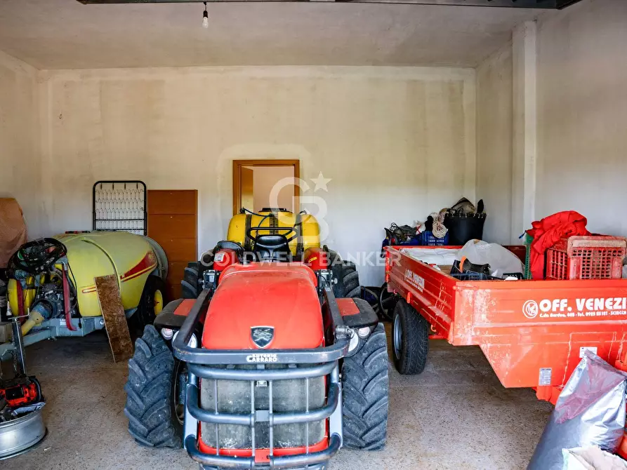 Immagine 46 di Appartamento in vendita  in Via Croce del Vicario 36 a Caltagirone