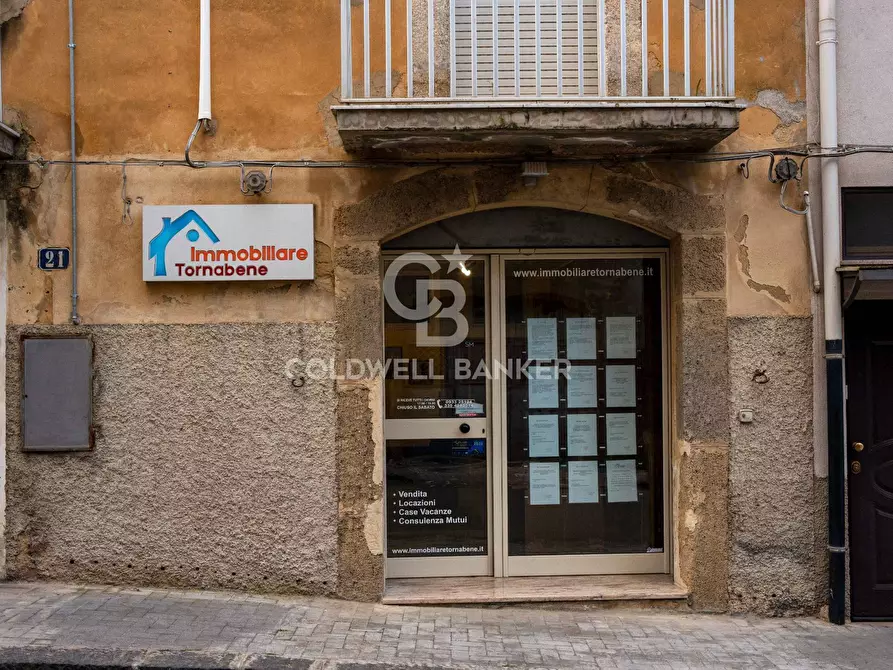 Immagine 2 di Locale commerciale in vendita  in via san filippo neri 23 a Caltagirone