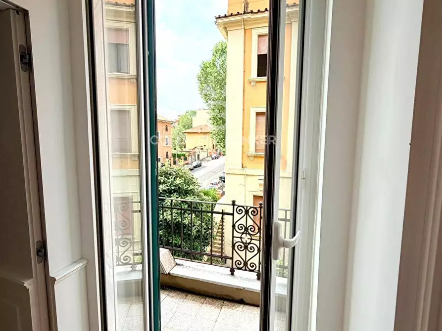 Immagine 14 di Appartamento in affitto  in Via Dandolo a Roma
