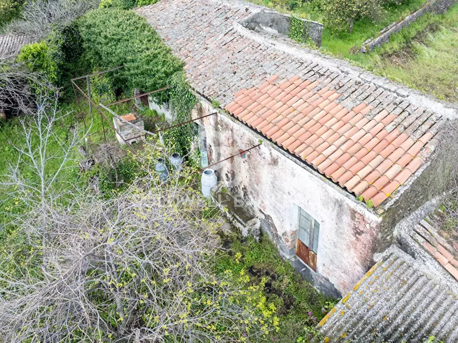 Immagine 22 di Terreno agricolo in vendita  in Via Reina 6 a Acireale