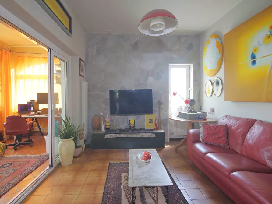 Immagine 16 di Villa in vendita  in VIA DEI LECCI 99 a Anzio