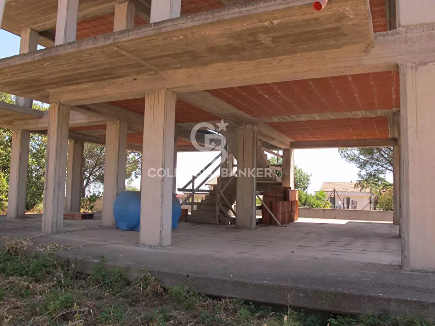 Immagine 4 di Villa in vendita  in Via Marsala 23 a Gravina Di Catania