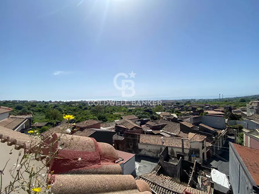 Immagine 24 di Appartamento in vendita  in via Ciminna 11 a Aci Catena