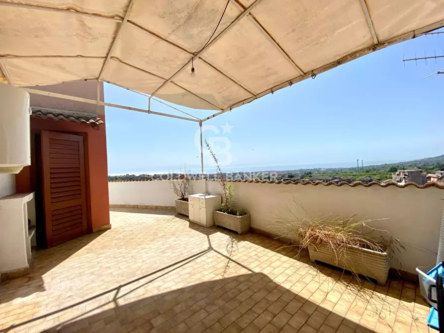 Immagine 2 di Appartamento in vendita  in via Ciminna 11 a Aci Catena
