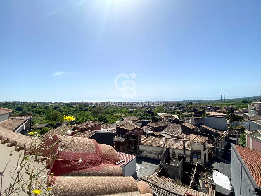 Immagine 39 di Appartamento in vendita  in via Ciminna 11 a Aci Catena