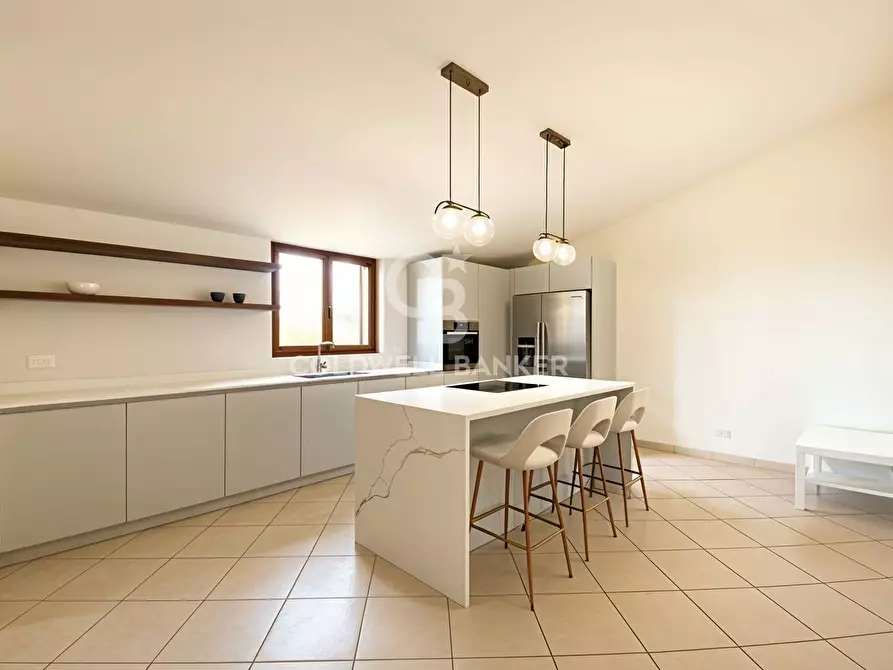 Immagine 13 di Appartamento in vendita  in via Ciminna 11 a Aci Catena