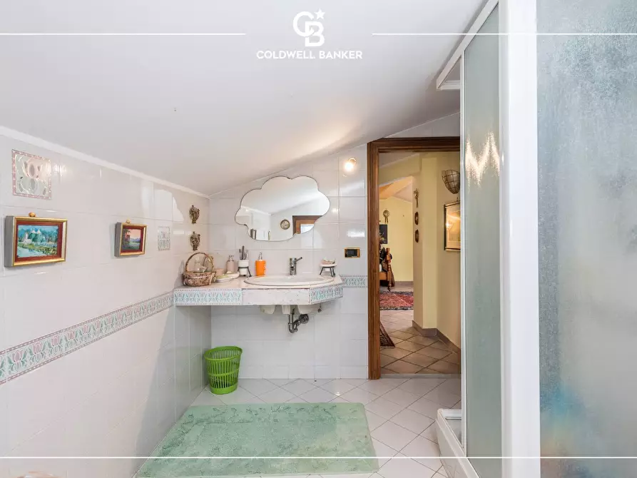 Immagine 36 di Villa in vendita  in Via Ariccia 11 a Ciampino