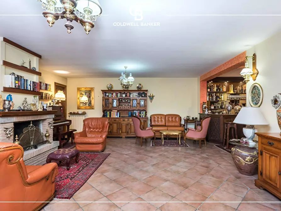 Immagine 40 di Villa in vendita  in Via Ariccia 11 a Ciampino