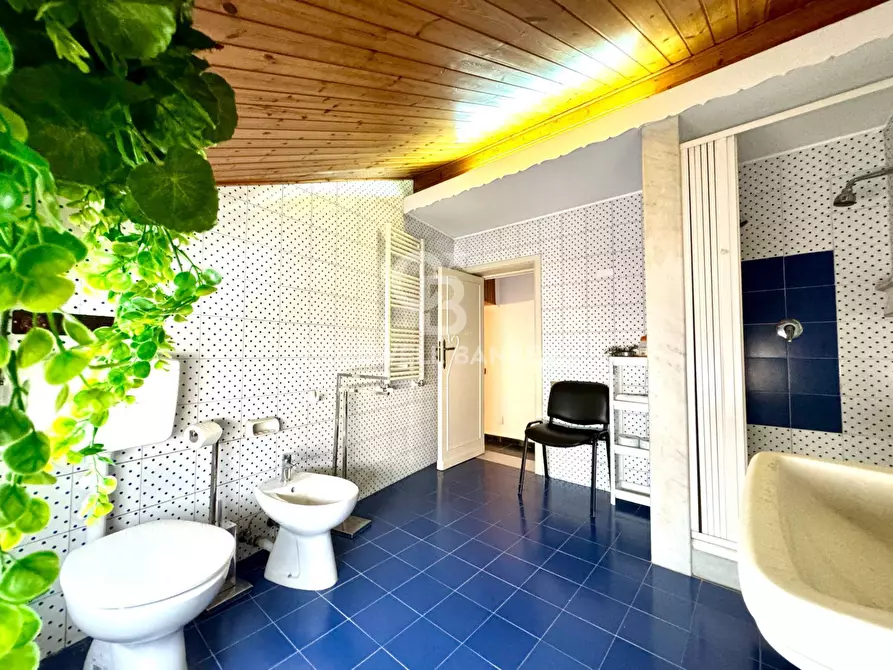 Immagine 45 di Appartamento in vendita  in Via Etnea 474 a Catania