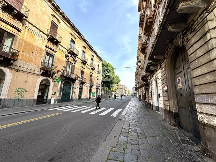 Immagine 4 di Appartamento in vendita  in Via Etnea 474 a Catania