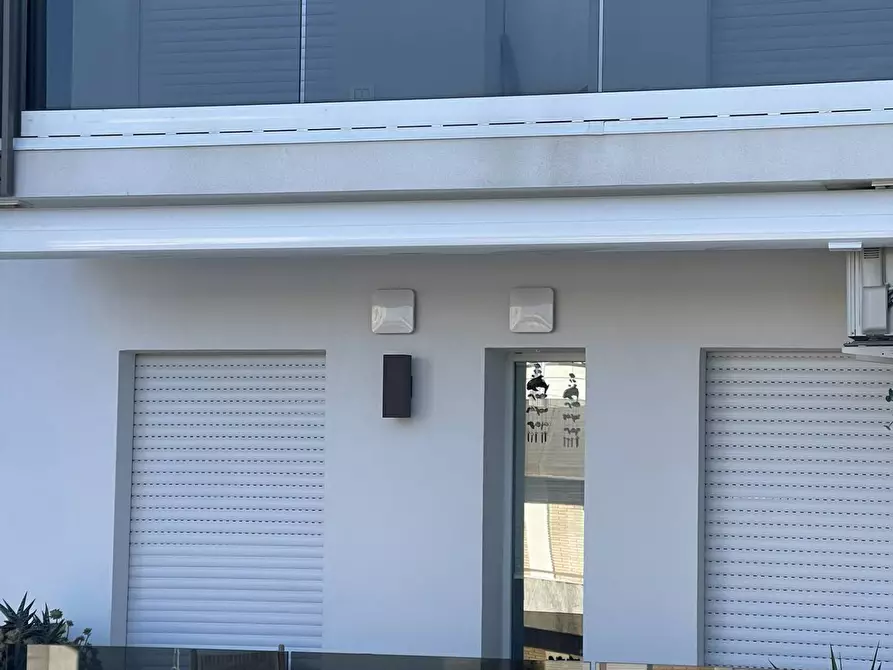 Immagine 8 di Appartamento in vendita  in Piazza Mentana a Cattolica