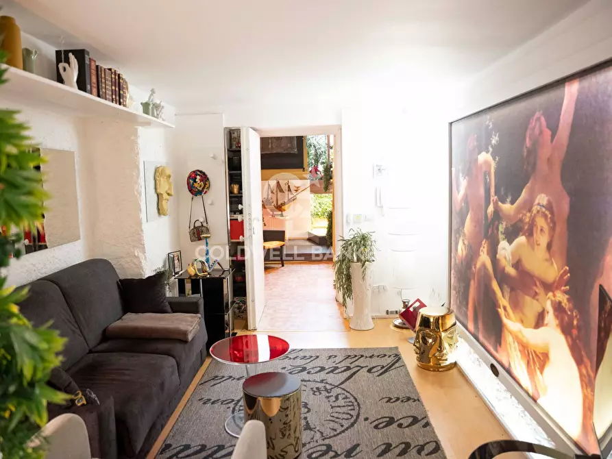 Immagine 8 di Appartamento in vendita  in via vittorio emanuele orlando 125 a Catania