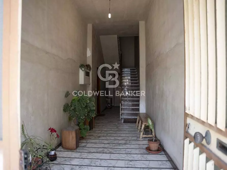 Immagine 6 di Palazzo in vendita  in via cimone 10 a Catania