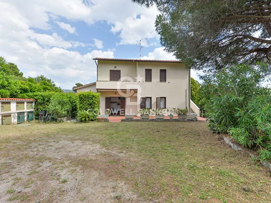 Immagine 18 di Appartamento in vendita  in Via Borandasco a Campo Nell'elba