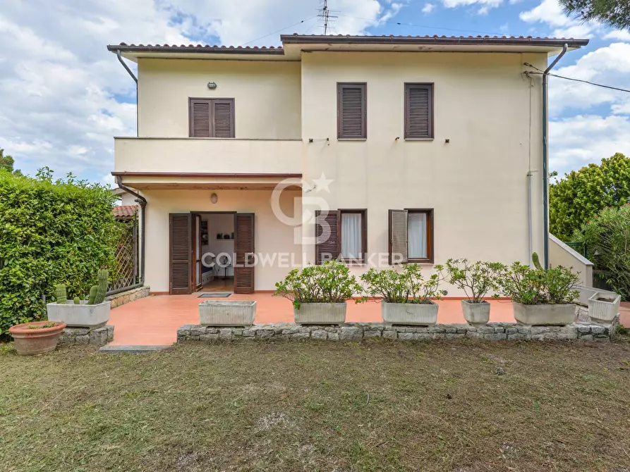 Immagine 19 di Appartamento in vendita  in Via Borandasco a Campo Nell'elba