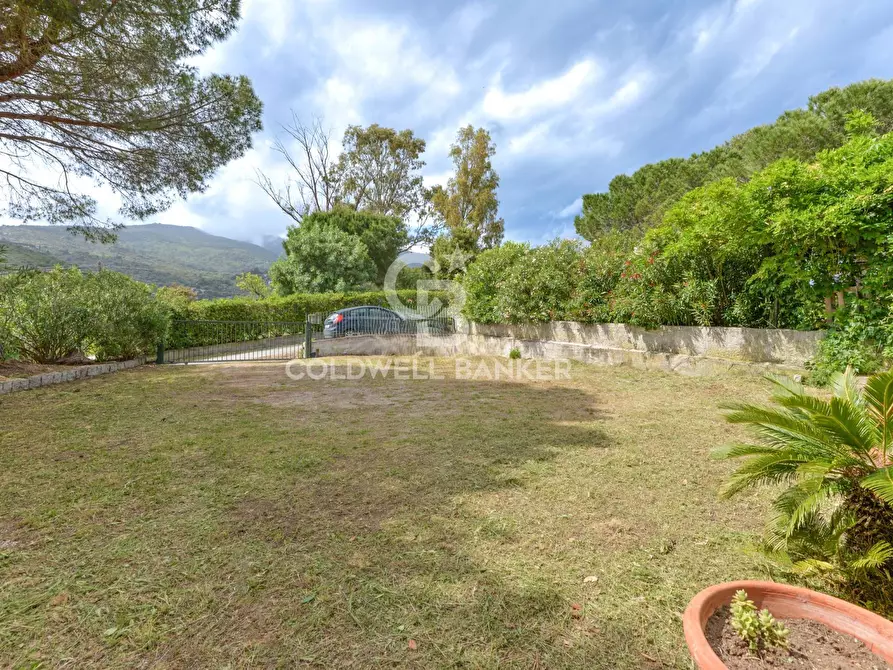 Immagine 17 di Appartamento in vendita  in Via Borandasco a Campo Nell'elba