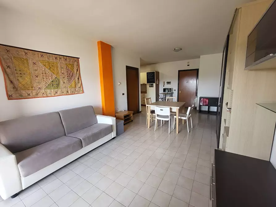 Immagine 9 di Appartamento in vendita  in Via Umberto Lilloni 36 a Roma