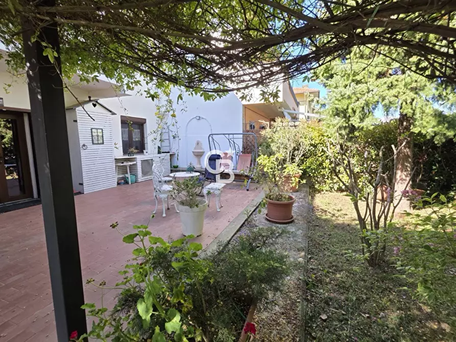 Immagine 44 di Villa in vendita  in Via del Colle a Bassano In Teverina
