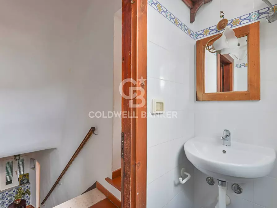 Immagine 14 di Appartamento in vendita  in Via Vittorio Emanuele di San Piero a Campo Nell'elba