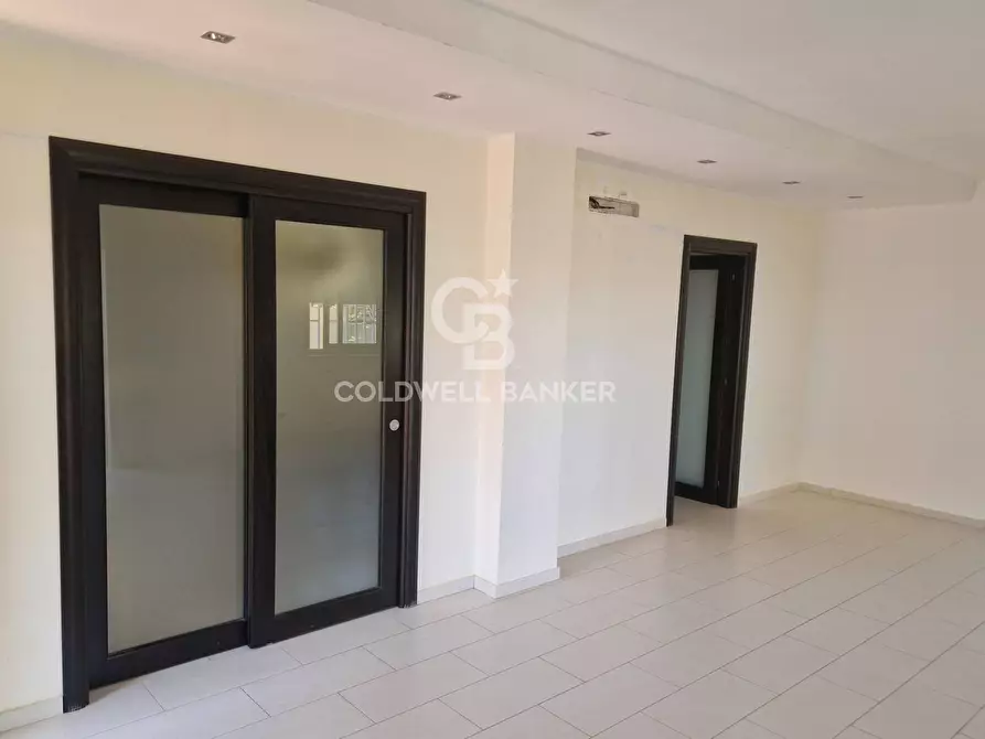 Immagine 8 di Appartamento in vendita  in VIA PRINCIPI RIGGIO 8 a Aci Catena