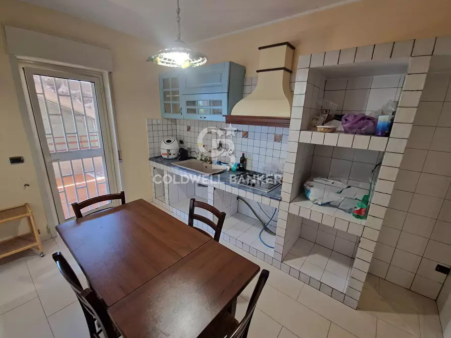 Immagine 11 di Appartamento in vendita  in VIA PRINCIPI RIGGIO 8 a Aci Catena